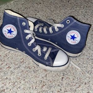 High top Converse Navy Sneakers